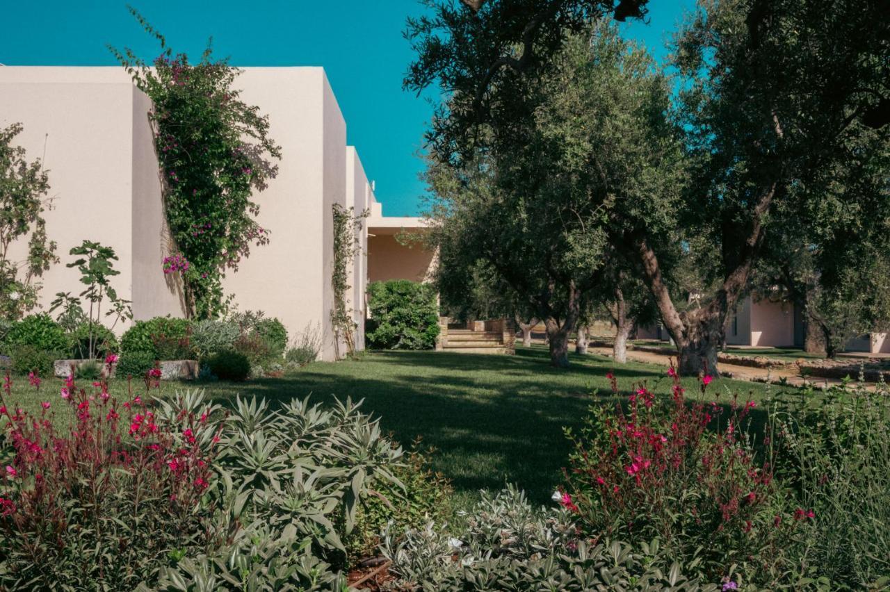 Masseria Le Fabriche Maruggio Extérieur photo